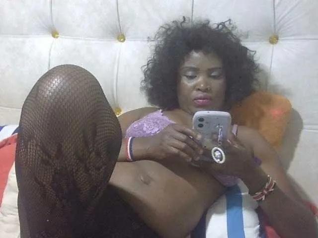 Offline Sexy-santa2 on BongaCams