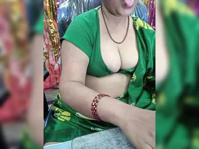 Offline sexycharu on BongaCams