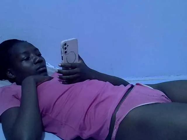 Offline Sexydee14 on BongaCams