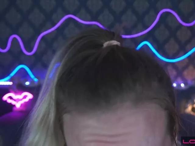 Offline SexyIraa on BongaCams