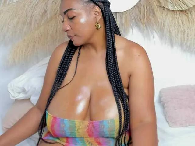 Freechat Shakebigass on BongaCams