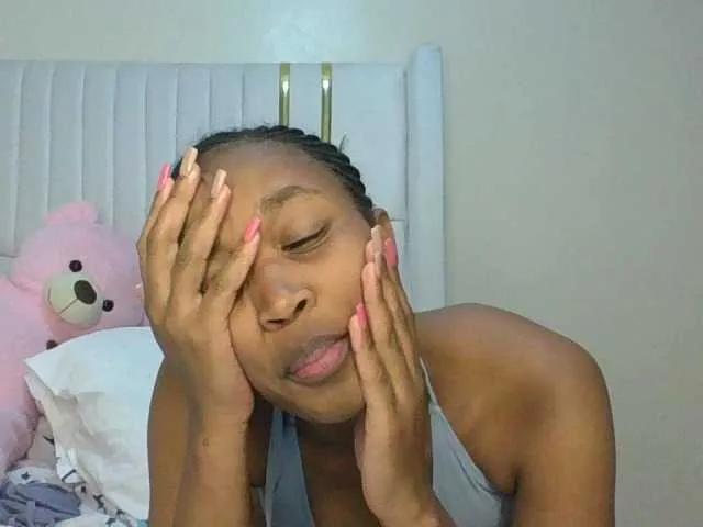 Offline shanizz001 on BongaCams