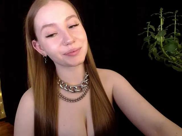 Offline SindiWatson on BongaCams