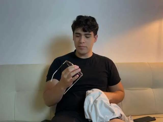 Offline so-cute-01 on BongaCams