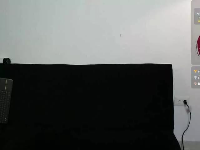 Offline so-cute-01 on BongaCams