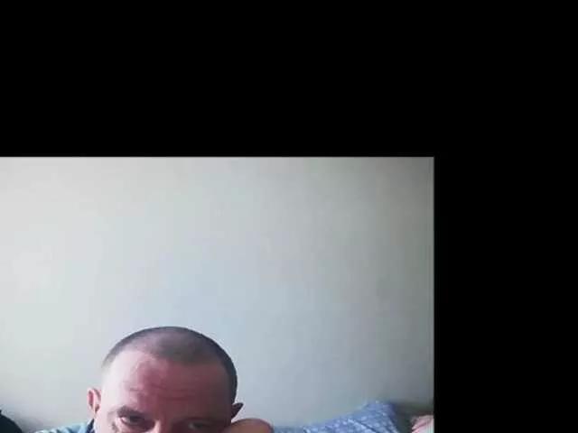 Offline solder-3 on BongaCams