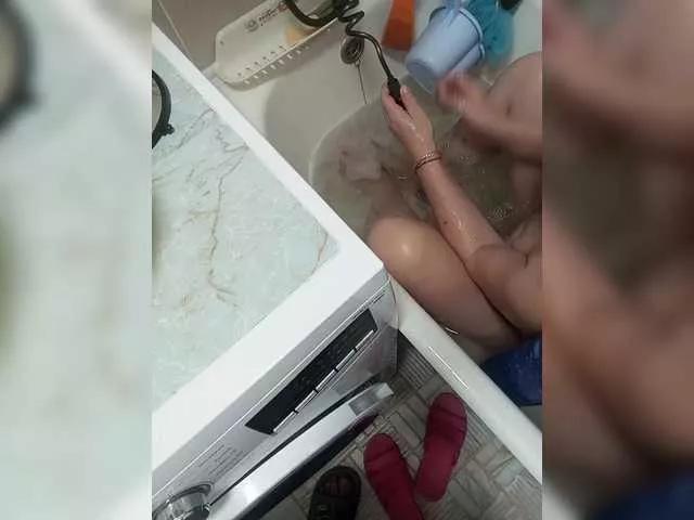 Offline solder-3 on BongaCams