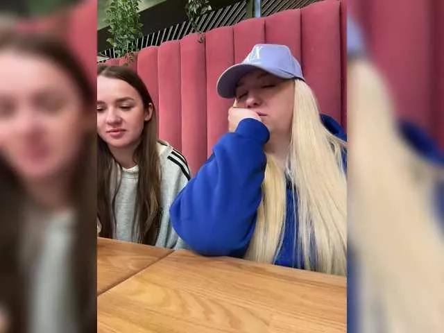 Offline Sonya699 on BongaCams