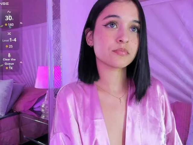 Offline SophieeJacobs on BongaCams