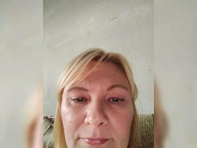 Offline Stella65 on BongaCams