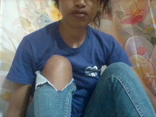 Offline Stellahsexylove on BongaCams