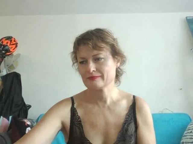Offline Susi177 on BongaCams