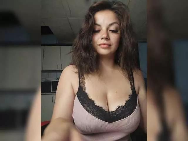 Offline Sweet-Candy88 on BongaCams