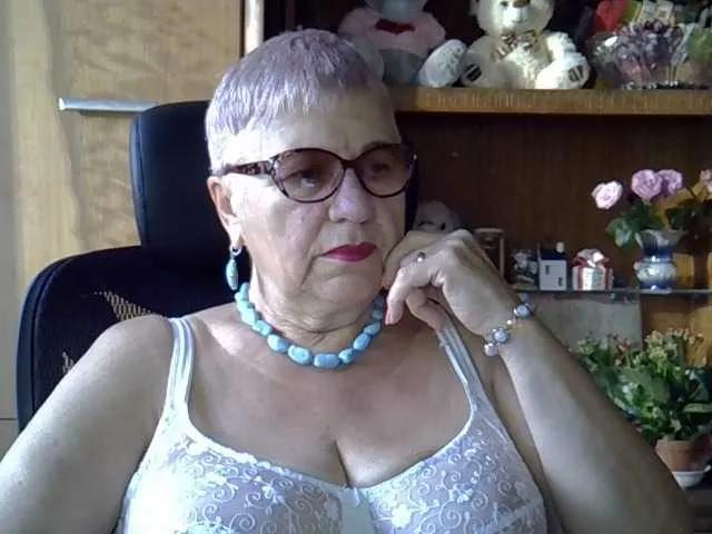 Freechat SweetCherry00 on BongaCams