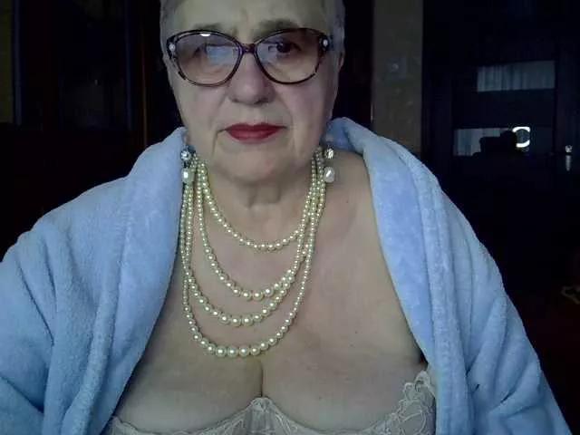 Freechat SweetCherry00 on BongaCams