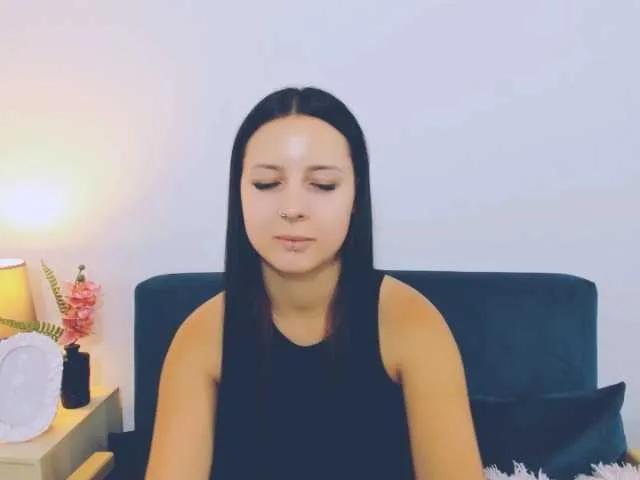 Offline TaliaDelicate on BongaCams