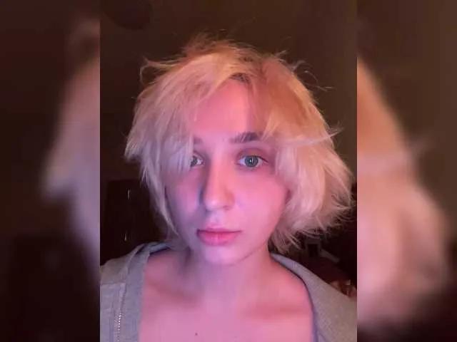 Freechat tamagotchigirl on BongaCams