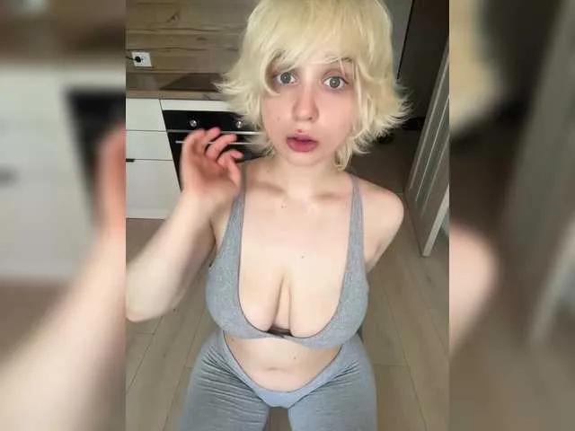 Freechat tamagotchigirl on BongaCams