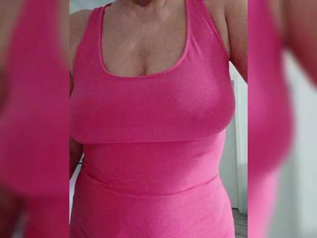 Offline Tata42 on BongaCams