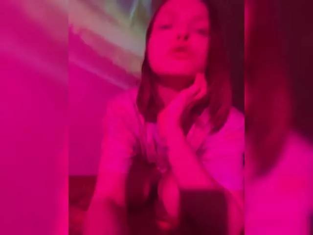 Offline ThatTripPink3 on BongaCams