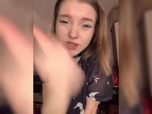 Offline ThatTripPink3 on BongaCams