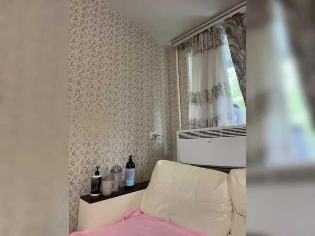 Offline Tina-Dolly on BongaCams