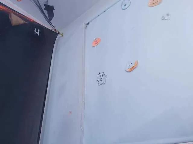 tinkerbell- — sexual play and mind-blowing squirt shows. Her Latin charm and BBW beauty will leave you breathless for more. Don't miss this unforgettable experience!