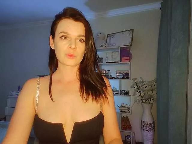 Offline TOKY0 on BongaCams