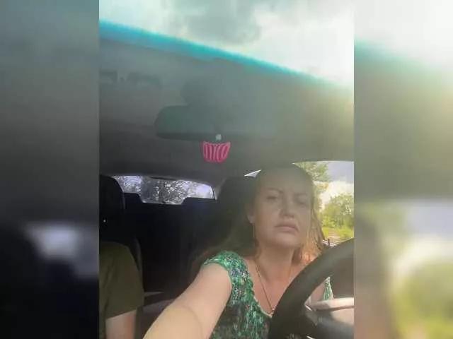 Offline TotheMoonandBack on BongaCams