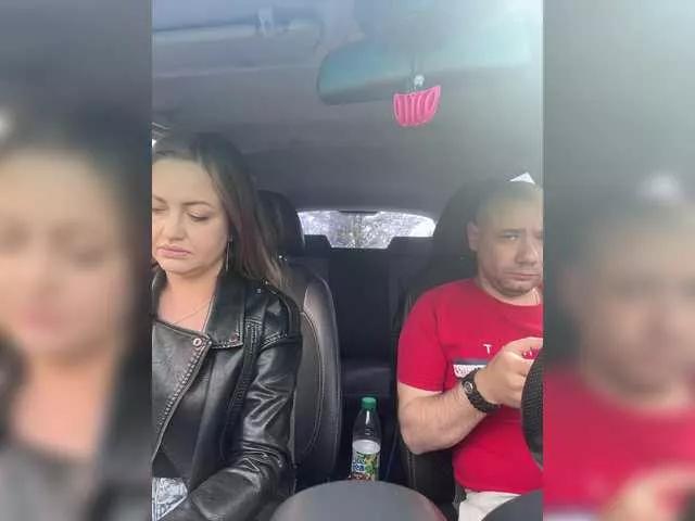 Offline TotheMoonandBack on BongaCams