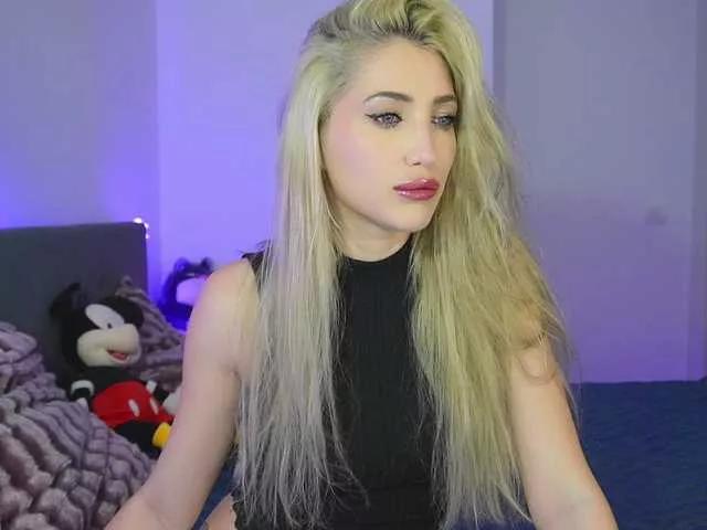 TweetyCream on BongaCams 