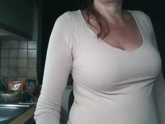 UllimOhi on BongaCams 