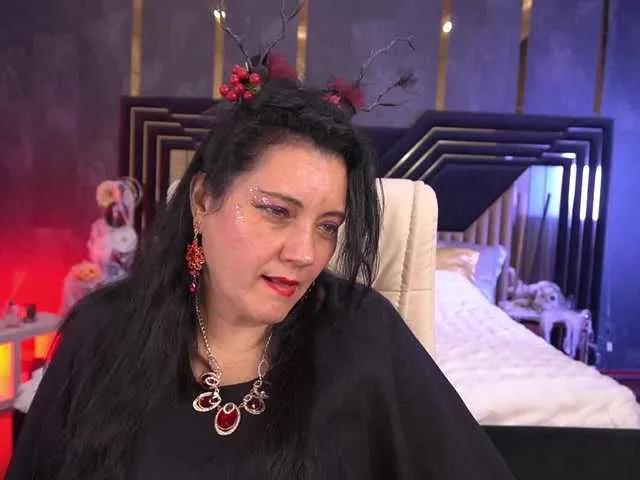 ValeryRosseee — Confidence whispered, not shouted.
A man who looks, understands, and makes me feel seen.
A calm voice, a bold mind --- that's real chemistry 