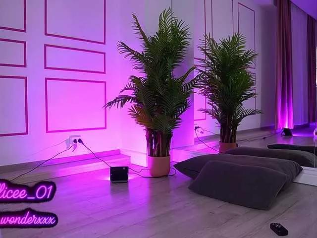 Freechat VanesaSimon on BongaCams