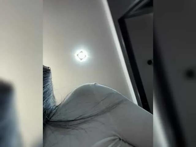 Freechat Vero19nika on BongaCams