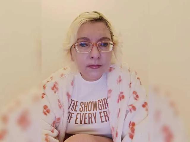 Vika211 — Men's hands, eyes, Intelligence, justice, Generosity, Sound of Tokens)