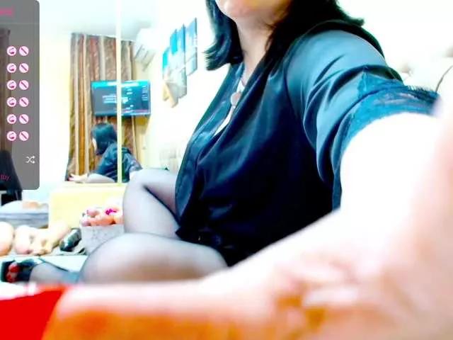 Offline Vikibru on BongaCams