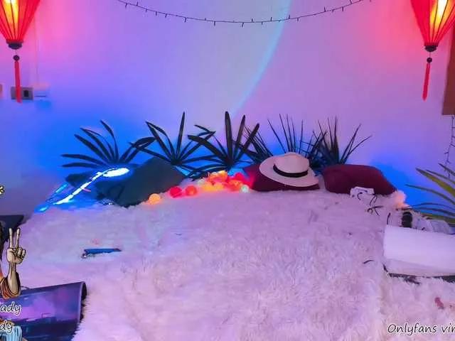 Offline virtual-lady on BongaCams