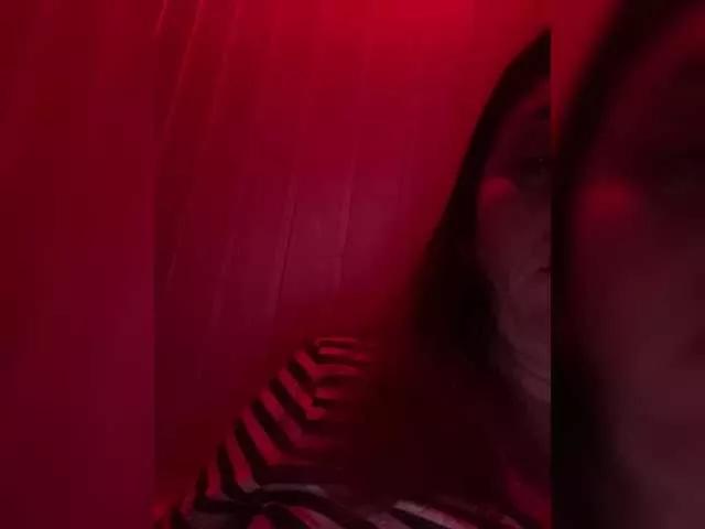 Offline Vishenkakiss on BongaCams