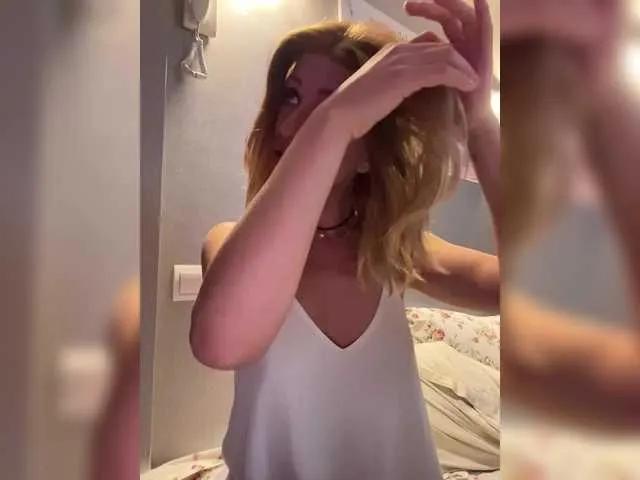 Offline ViviRoss on BongaCams