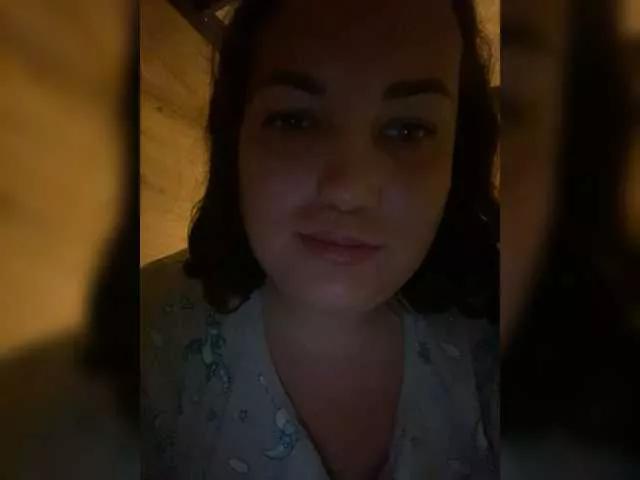 Offline Vlada-13 on BongaCams