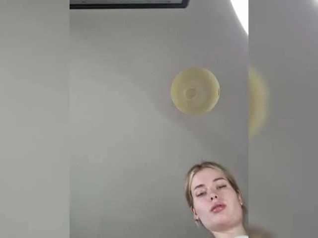 Offline VladaMais on BongaCams