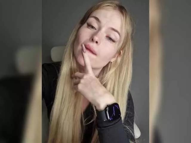 Offline VladaMais on BongaCams