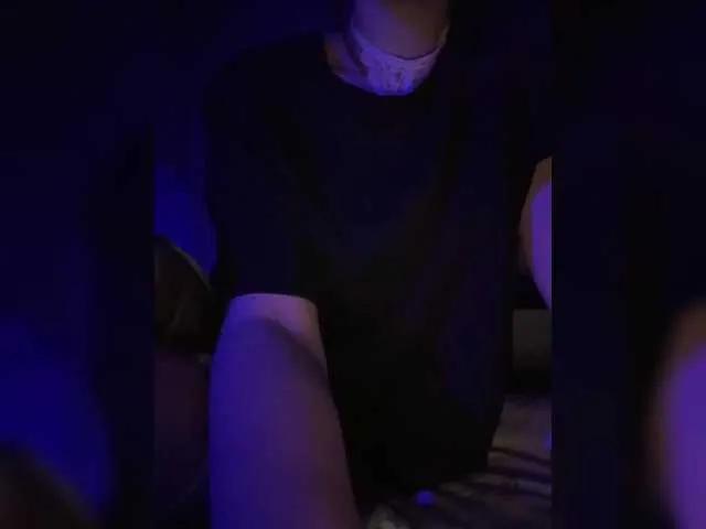 Offline xx33f10 on BongaCams