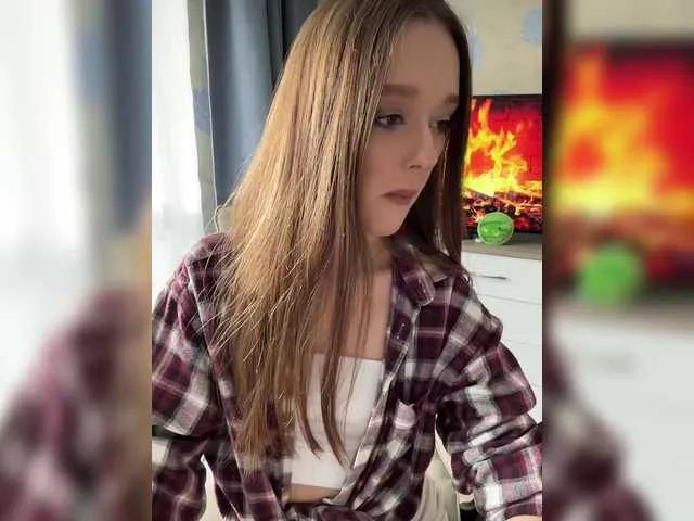 Offline ymnichka on BongaCams