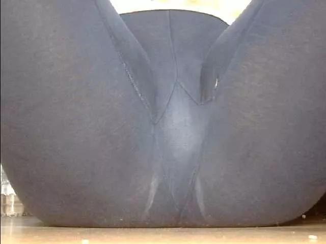 Offline YourDesire36 on BongaCams