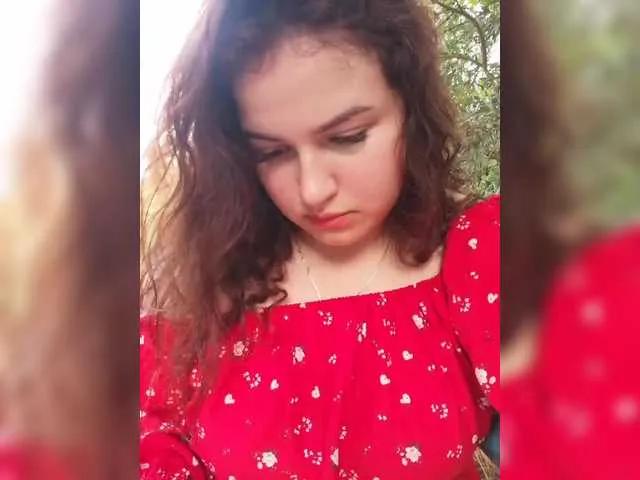 Offline Yulua1285 on BongaCams