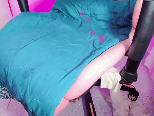 Offline ZooeyBelair on BongaCams