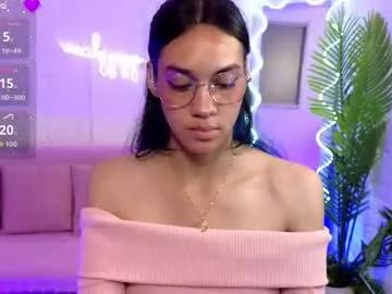 Freechat artemiss_tay on Chaturbate