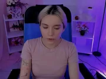 Freechat aurorawrenfield on Chaturbate
